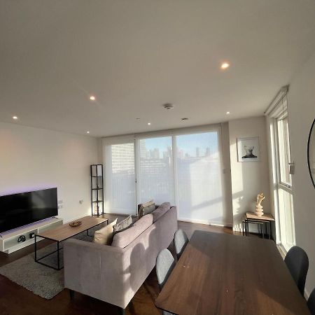 Immaculate 2Bed Apartment In London- City Views Eksteriør billede
